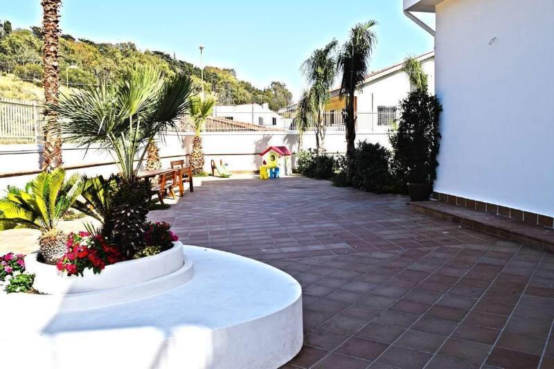 Bella Villa San Leone Extérieur photo